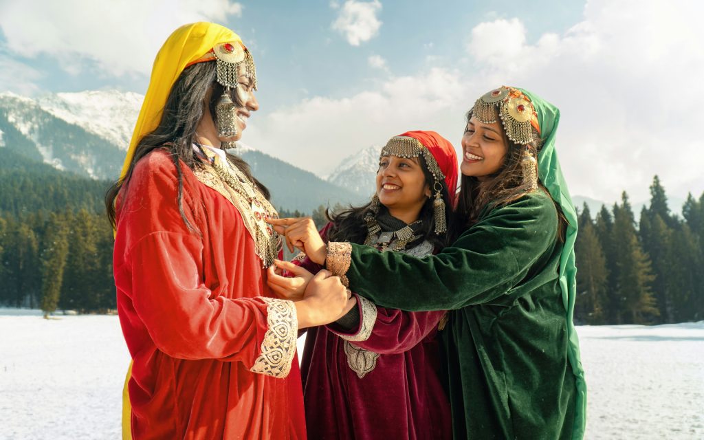 kashmiri dress