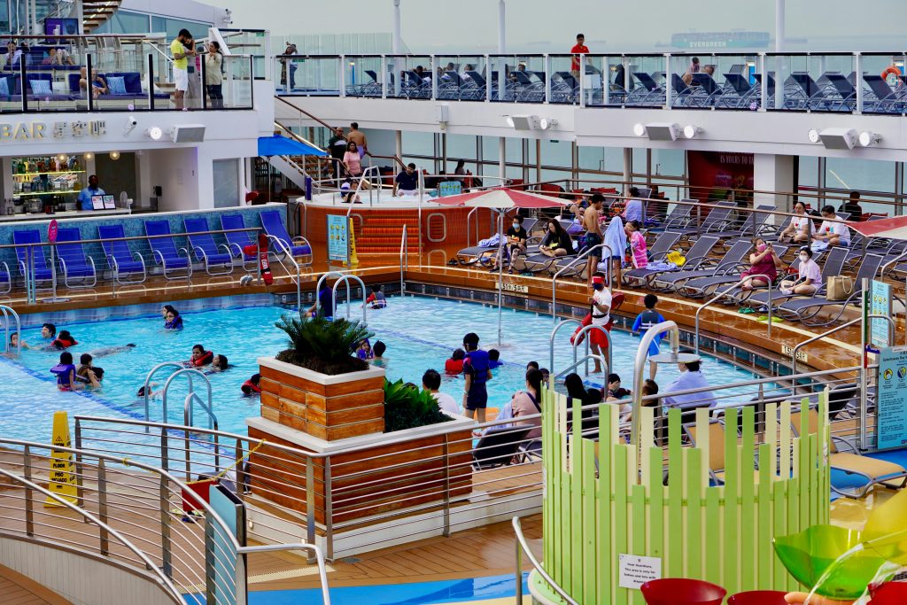 insde crusie trip